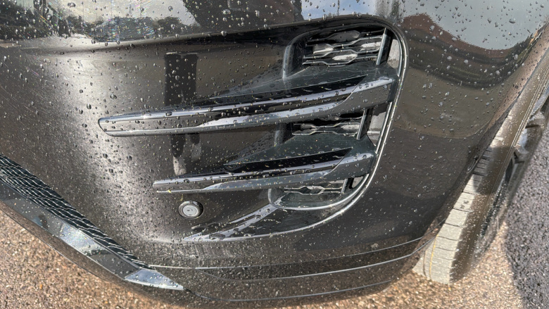 Land Rover Range Rover Evoque 2.0 D200 Edition 5dr Auto Diesel Hatchback